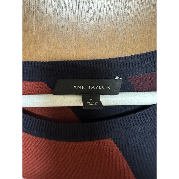 Ann Taylor Women’s Colorblocked Sweater size M - Picture 4 of 4